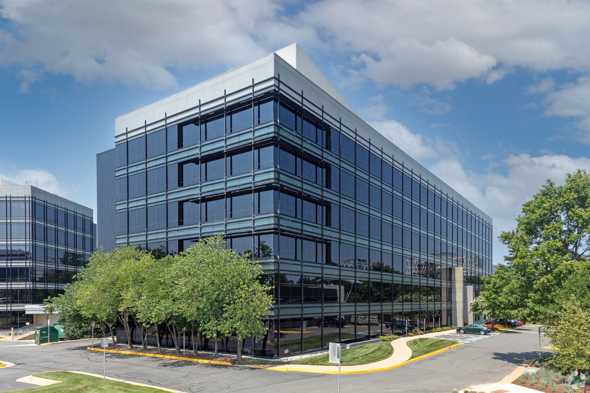 2121 Cooperative Way Herndon, VA 20171 Office Property for Lease on