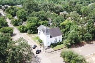 Troup, TX undefined - 201 S Carolina St