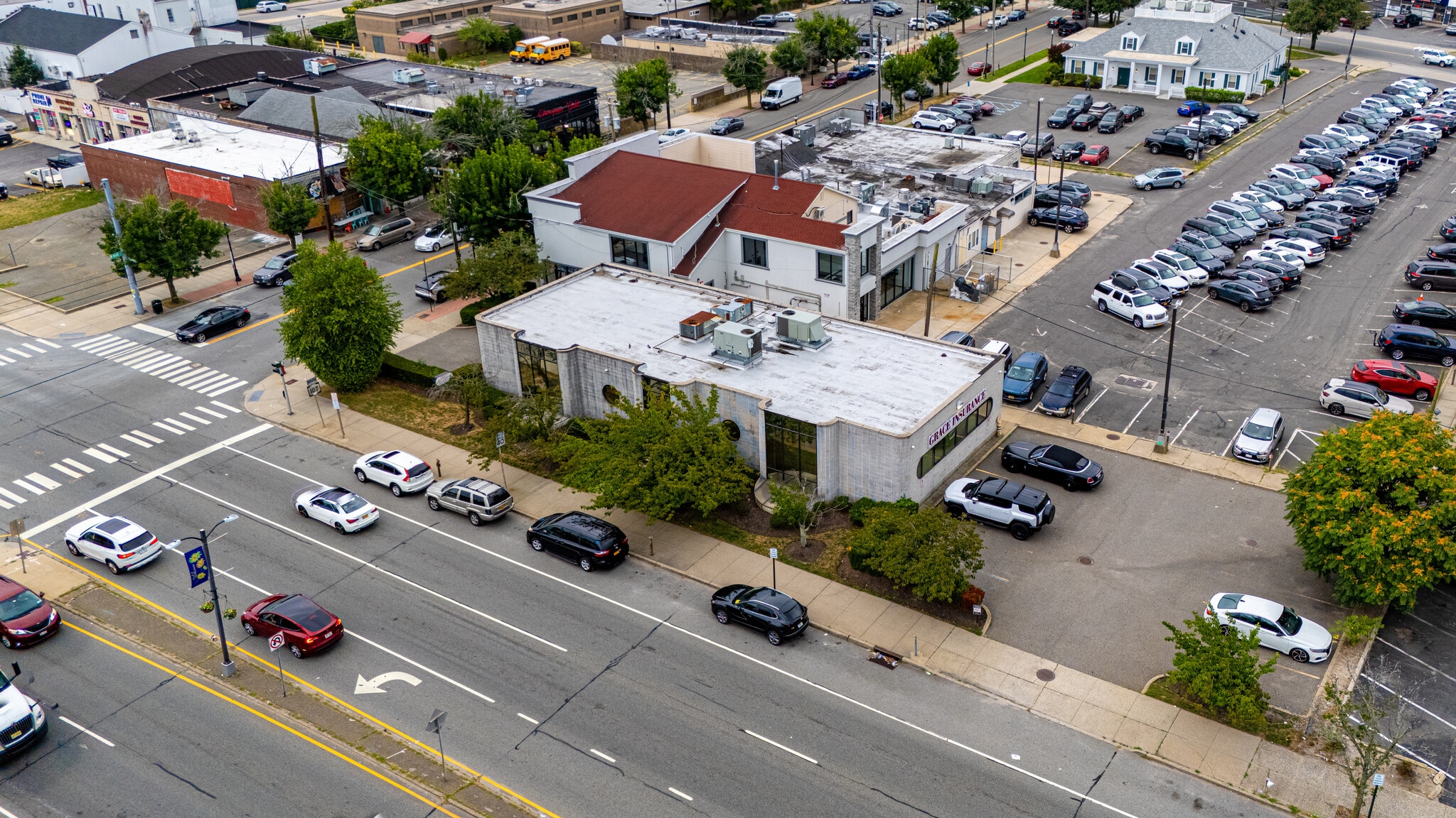 88 Broadway, Hicksville, NY for Rent