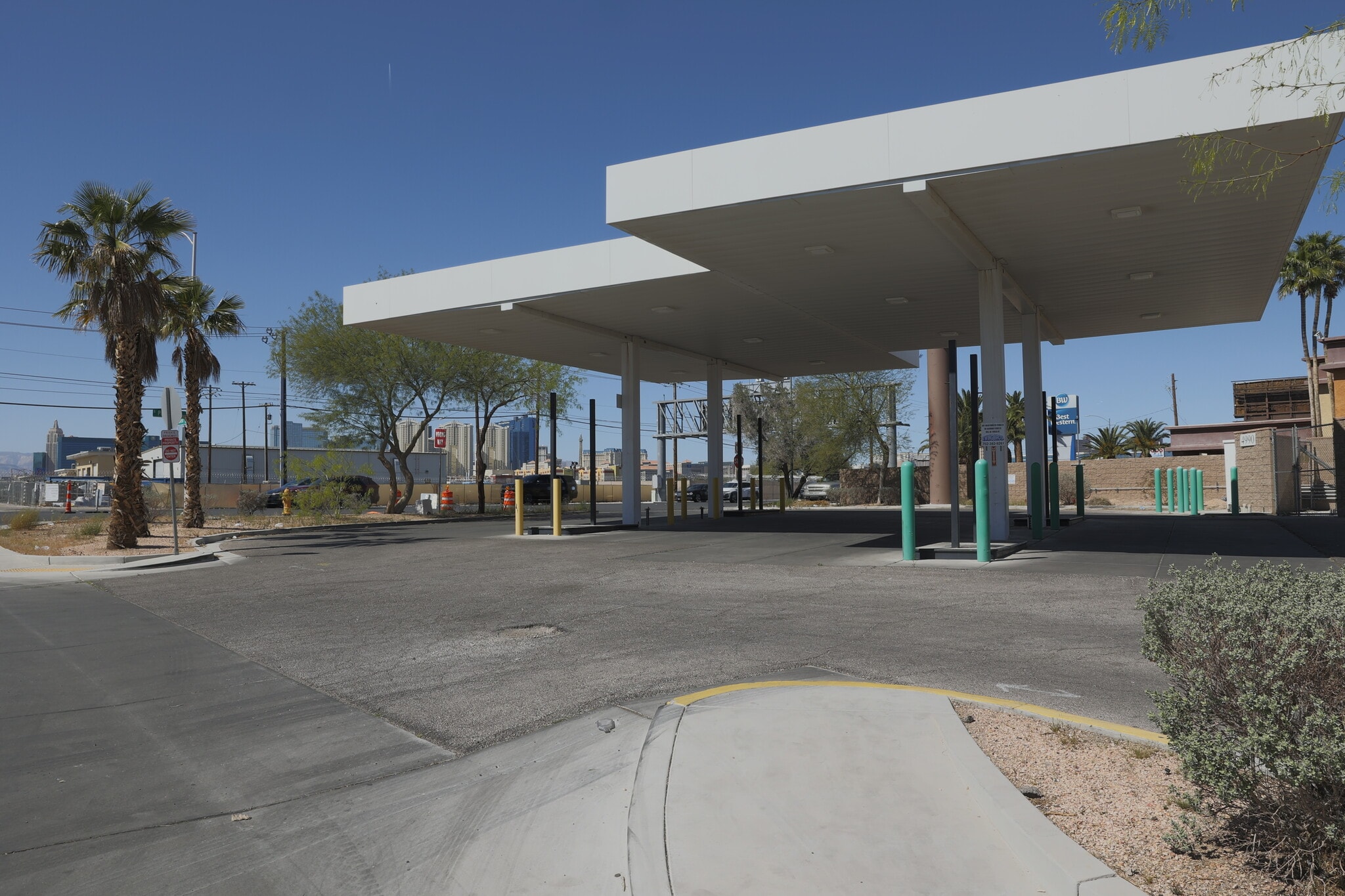 4990 Paradise Rd, Las Vegas, NV for Rent