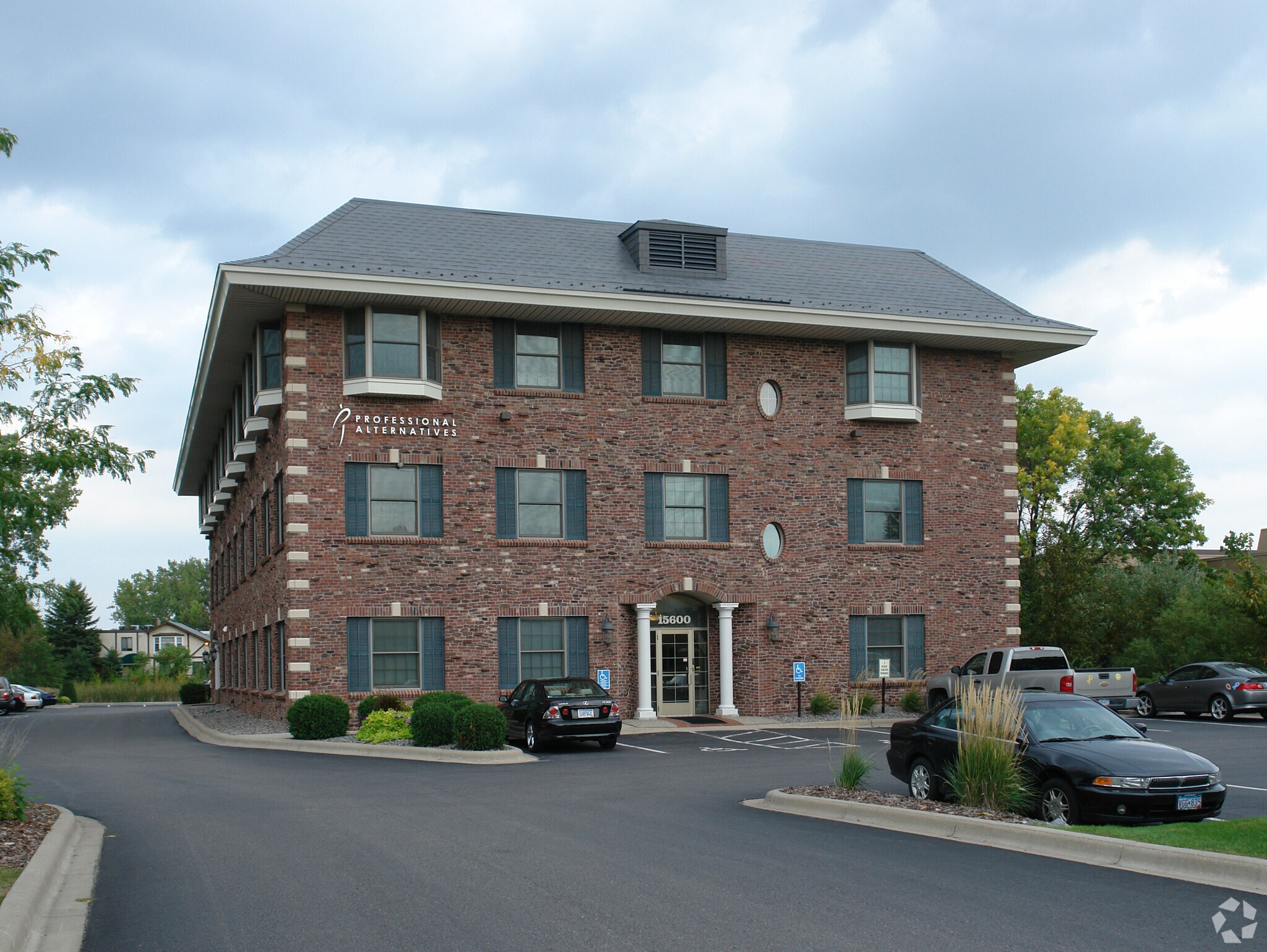 15600 Wayzata Blvd Wayzata, MN 55391 Office Property for Lease on