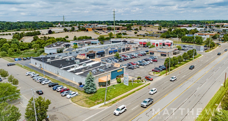 6800 S Westnedge Ave, Portage, MI for Sale