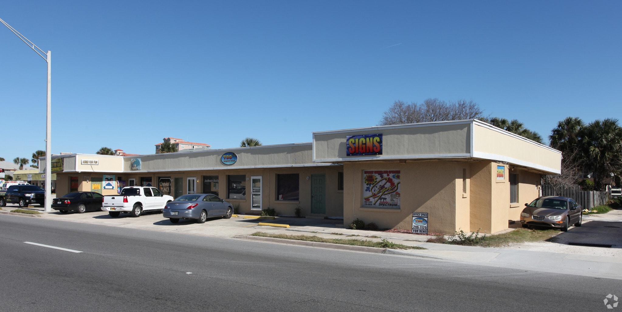 711 S 3rd St, Jacksonville Beach, FL for Rent