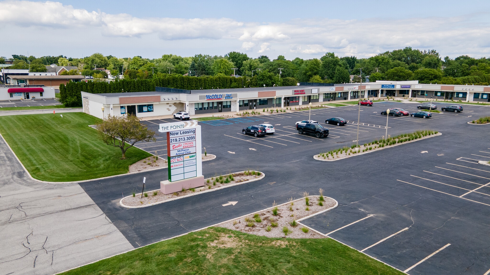 1942 N Main St, Crown Point, IN for Rent