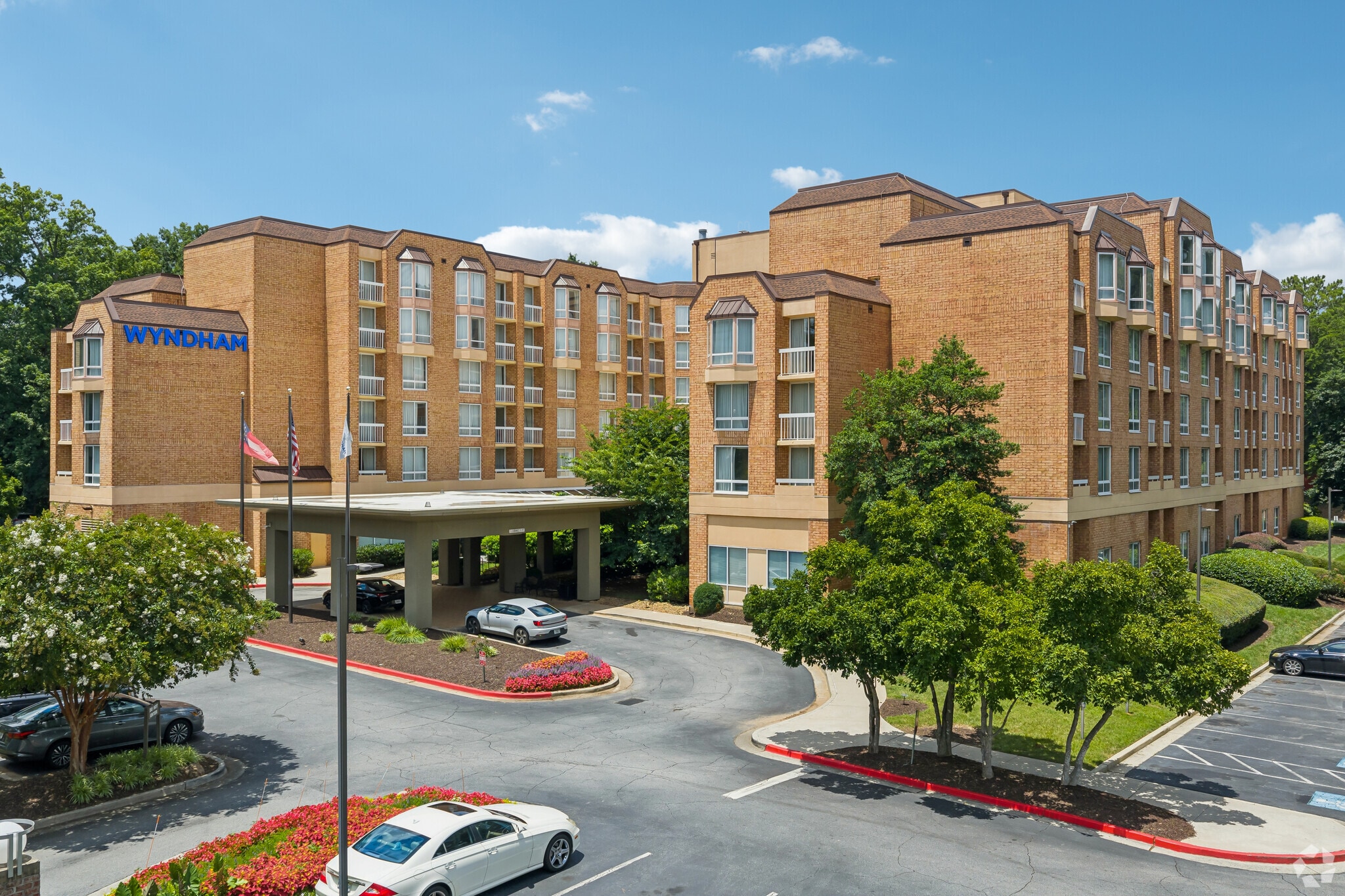6120 Peachtree Dunwoody Rd, Atlanta, GA for Sale