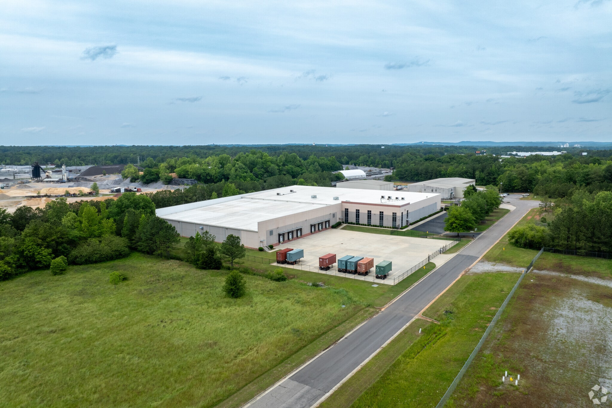 241 Commercial Park Cir, Calera, AL for Sale
