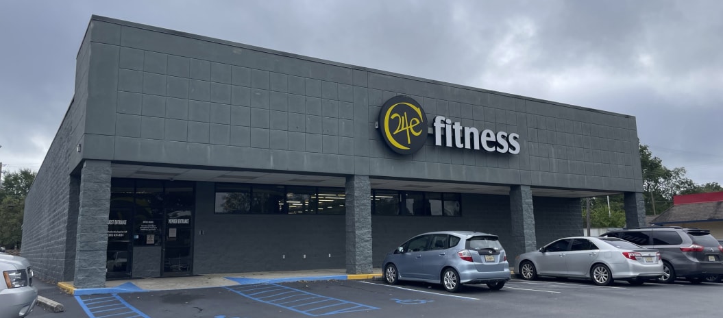 1303 Decatur Hwy, Gardendale, AL for Rent