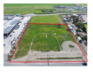 Los Banos, CA Commercial Land - 2527 E Pacheco Blvd