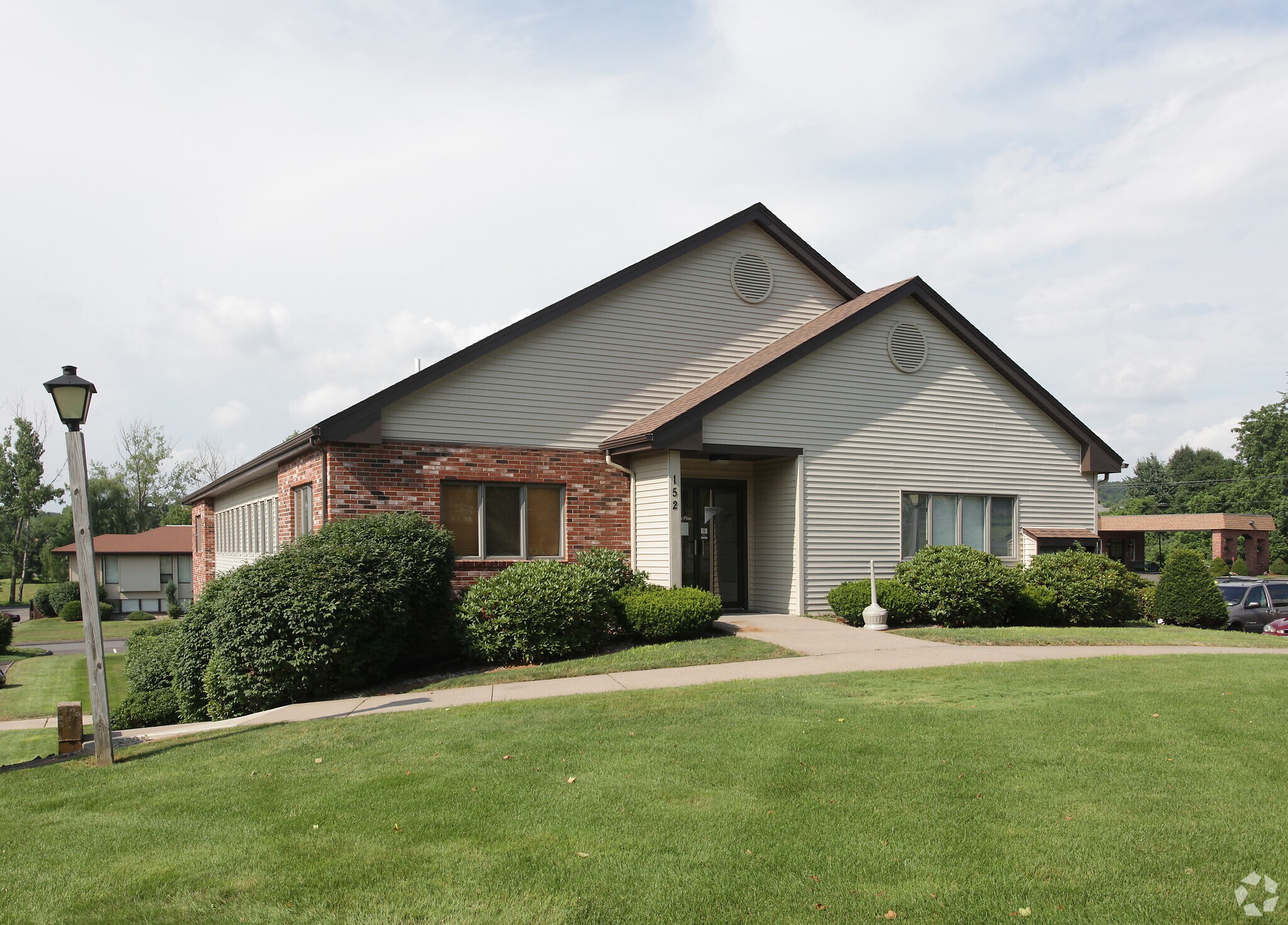 152 Deming St South Windsor, CT 06074 Office Property for Sale on