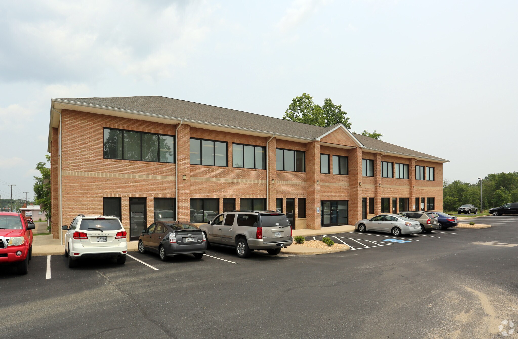 2052 Richmond Hwy Stafford, VA 22554 Office Property for Sale on