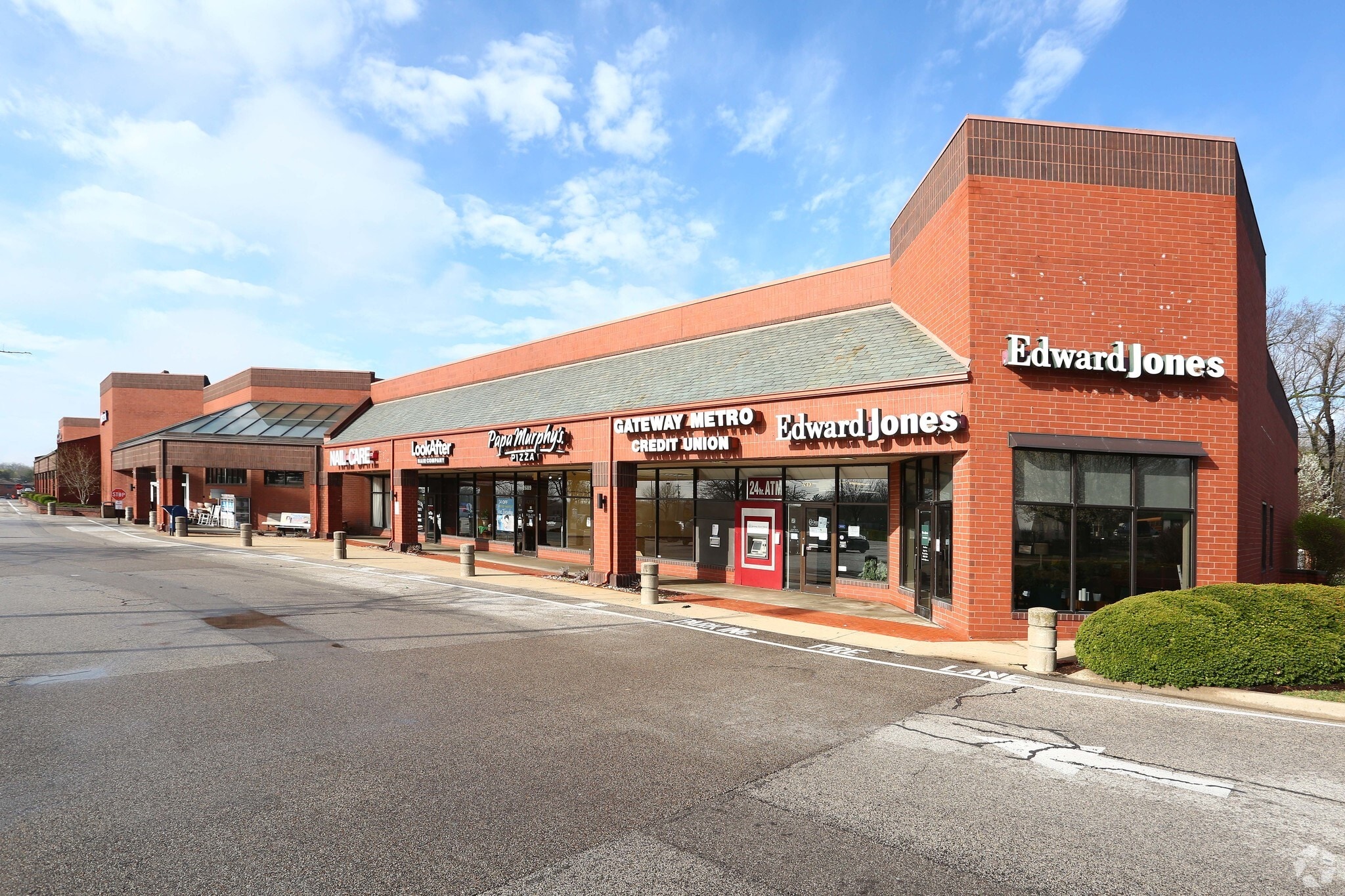 2665 N Illinois St, Swansea, IL for Rent
