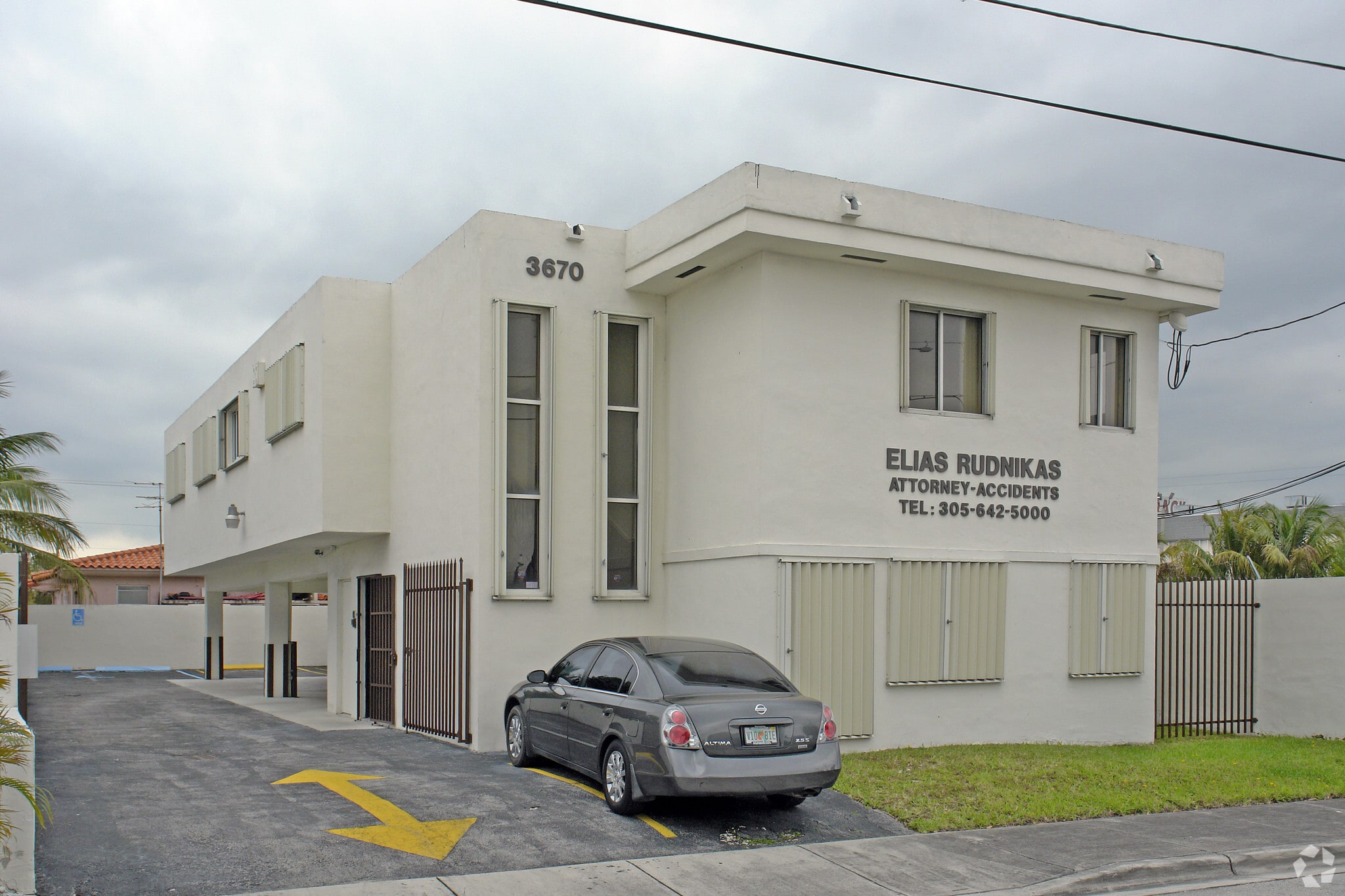 3670 NW 6th St, Miami, FL for Rent