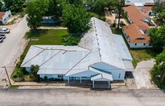 Smithville, TX Office/Residential - 202 NE 2nd St
