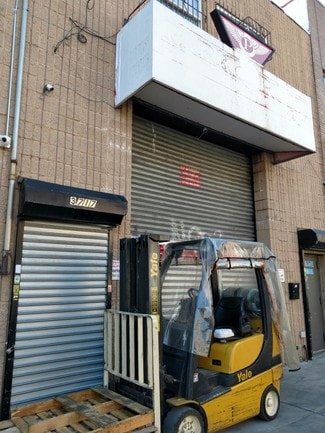 Woodside, NY Industrial - 3717 55th St