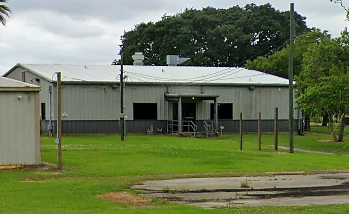 1219 Walnut St, La Marque, TX for Rent