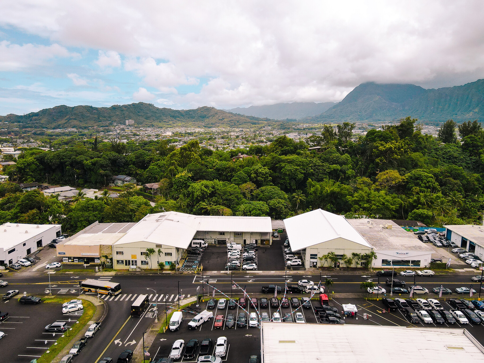 46-174 Kahuhipa St, Kaneohe, HI for Rent