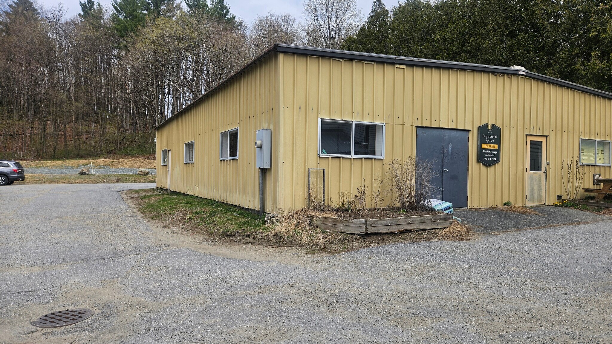 219 E Main St, Hyde Park, VT for Rent