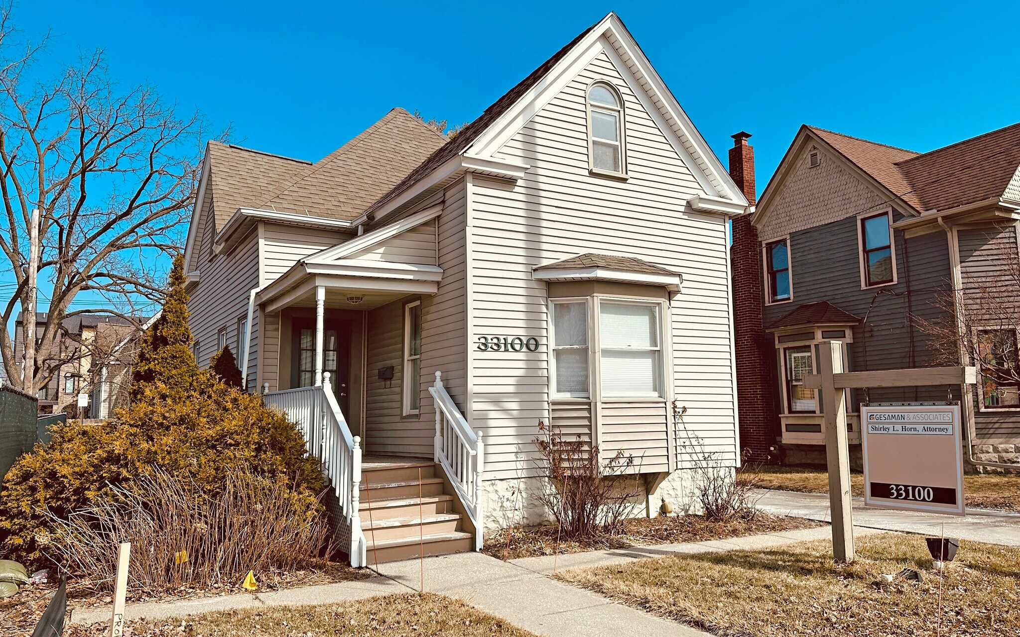 33100 Grand River Ave, Farmington, MI for Rent