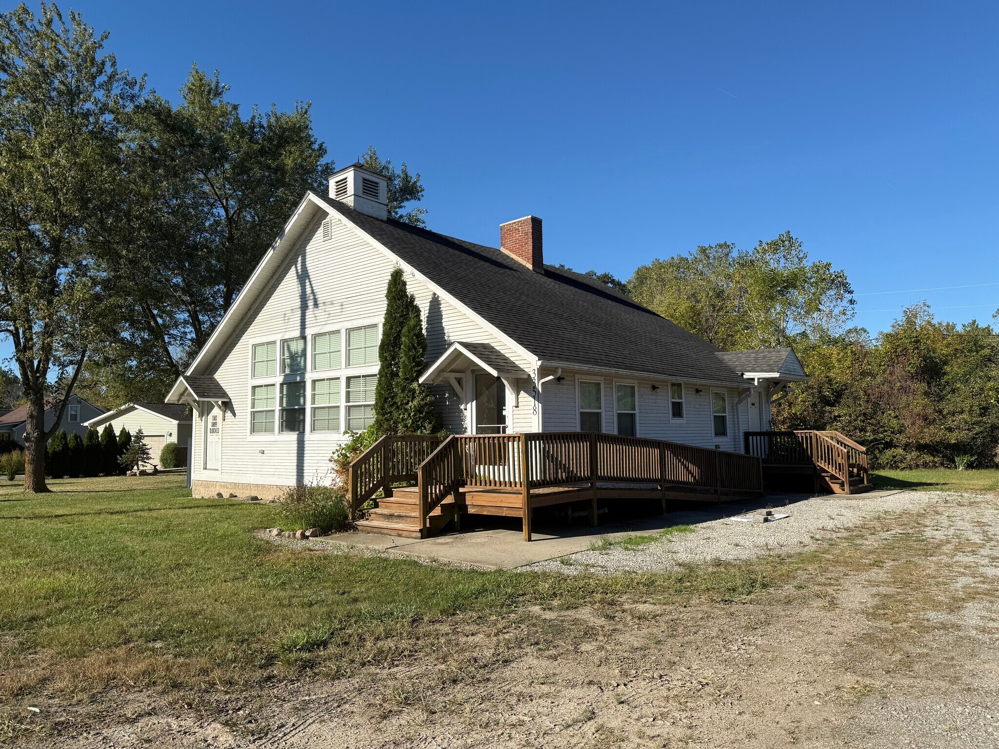 33518 W Jefferson Ave, Rockwood, MI for Sale