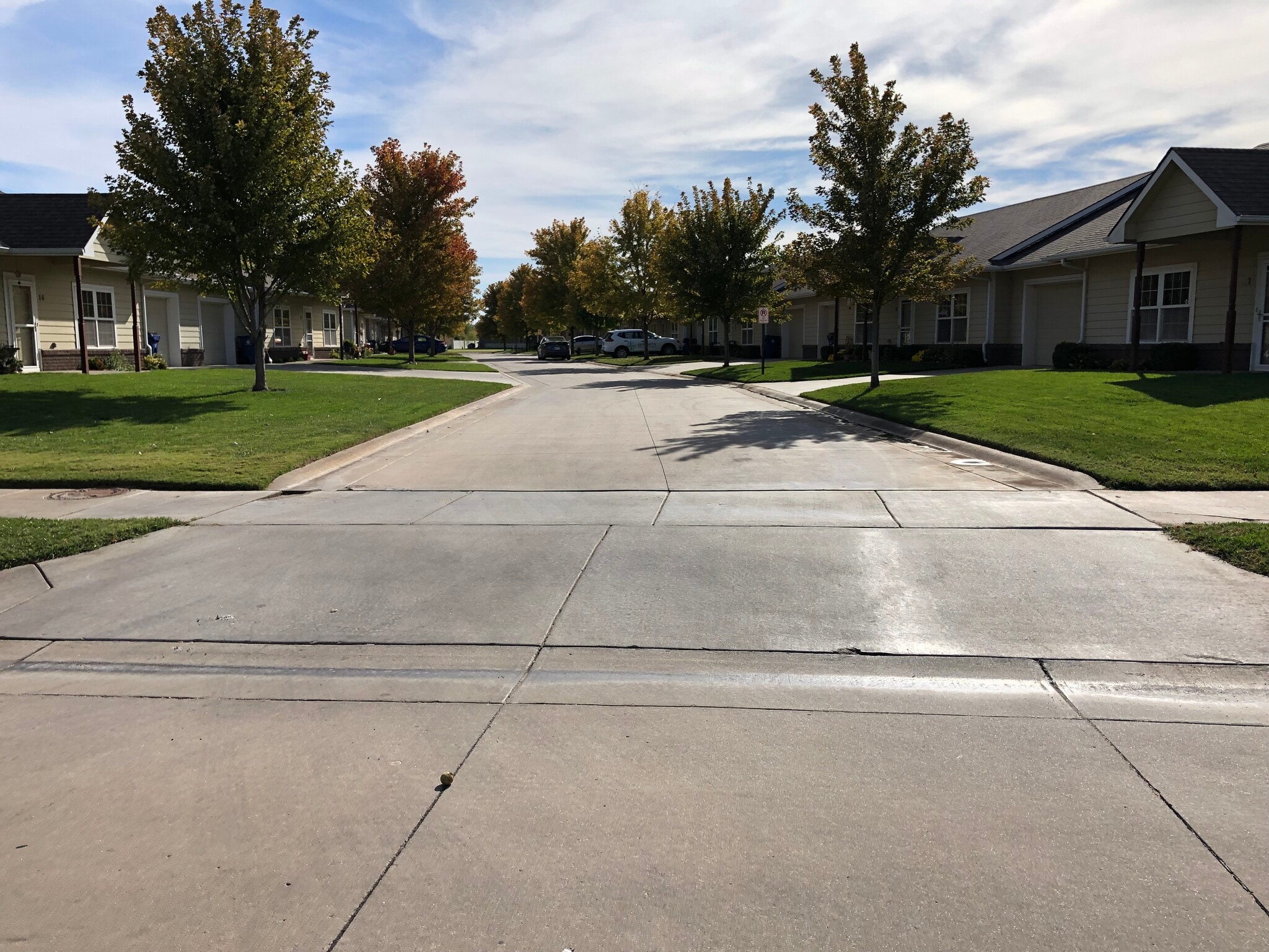 201 E Karla Ave, Haysville, KS for Sale