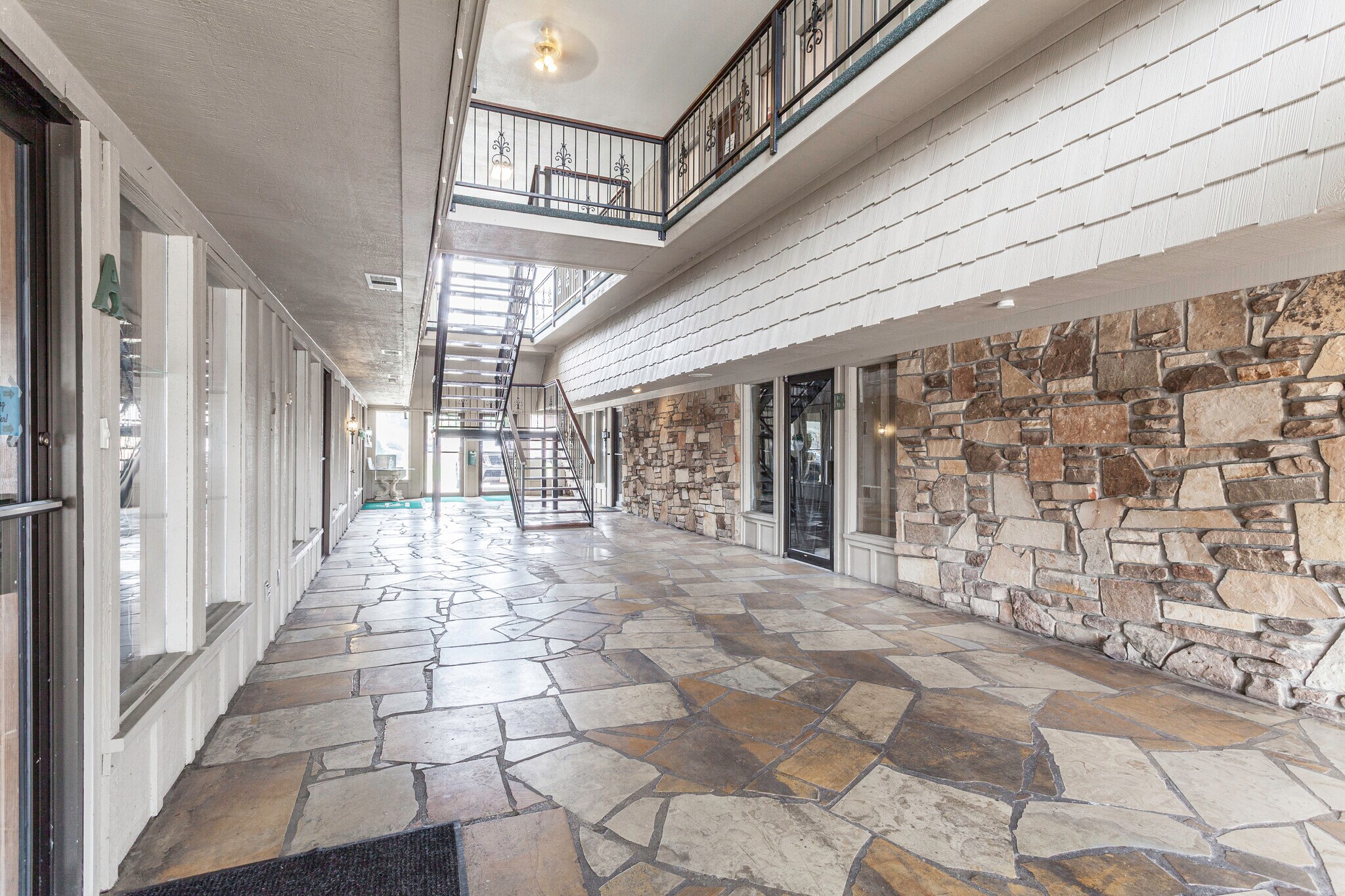 205 W Moultrie Dr, Blytheville, AR for Sale