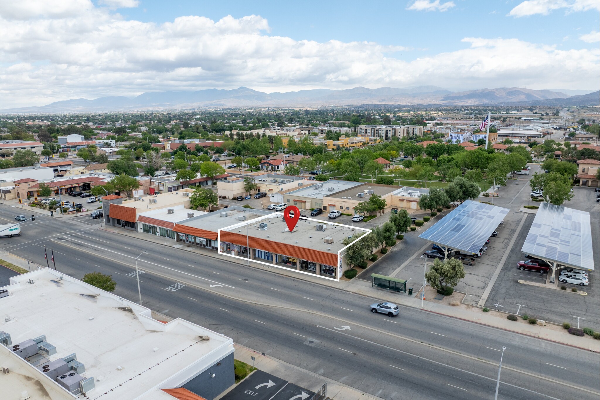 814 Palmdale Blvd, Palmdale, CA for Sale