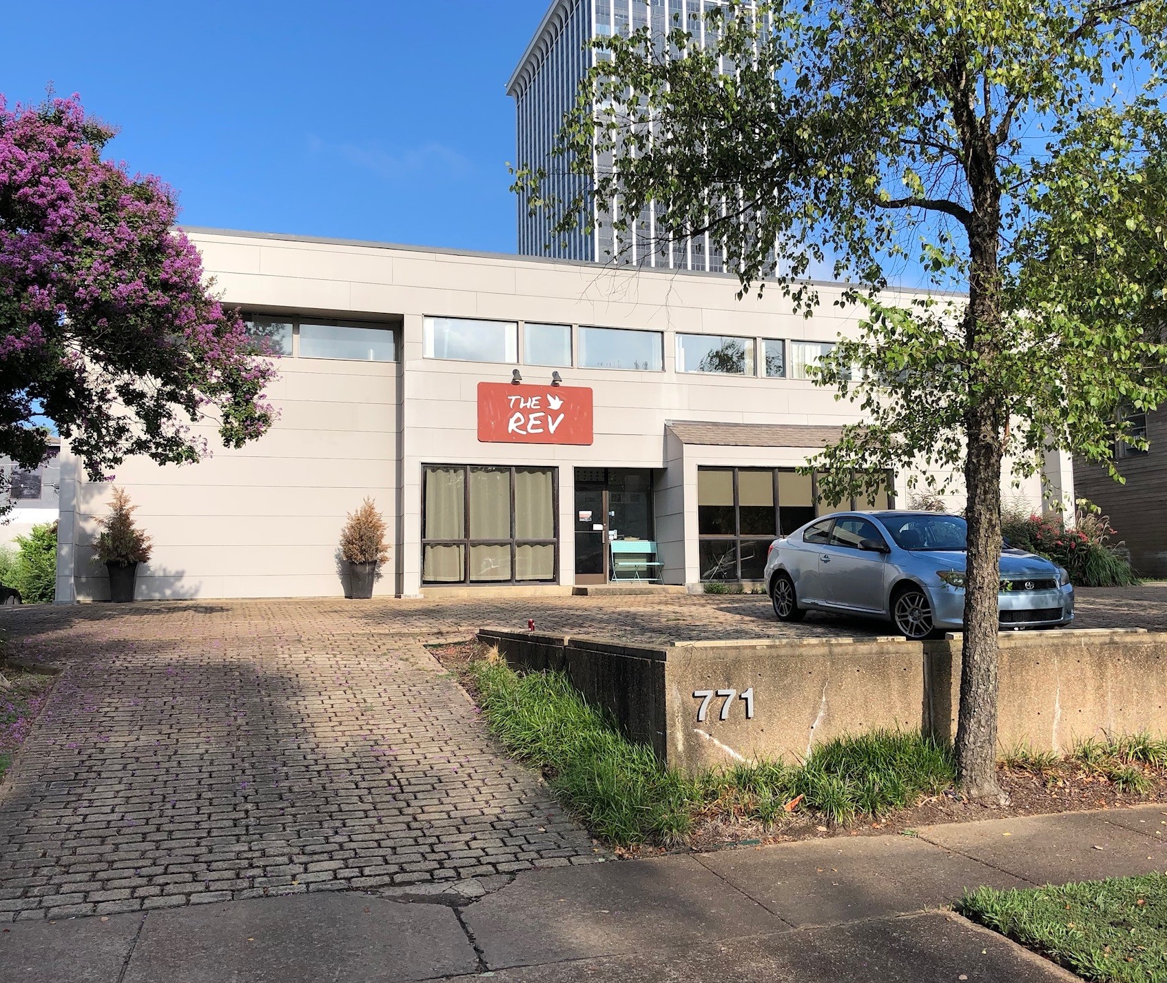 771 E Brookhaven Cir, Memphis, TN for Rent