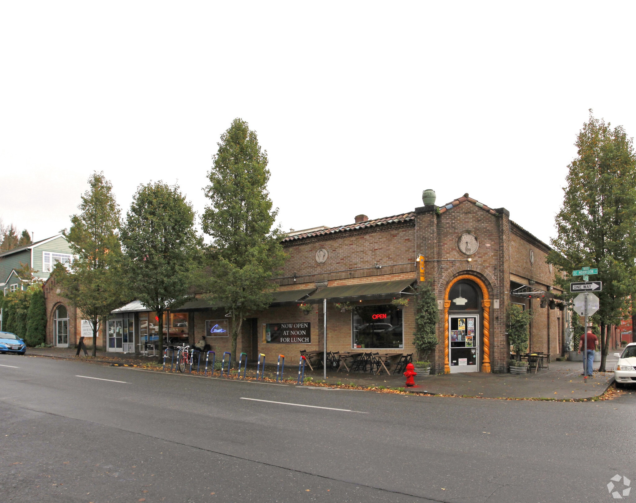 1400-1416 SE Morrison St, Portland, OR for Sale