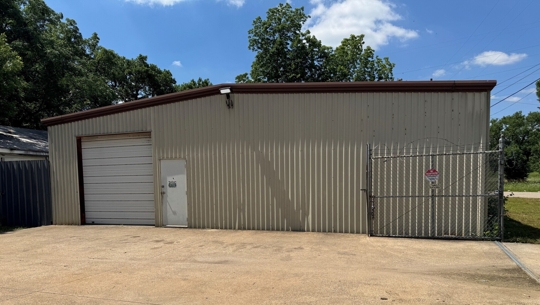1100 & 1104 Rock Island St, Dallas, TX for Rent