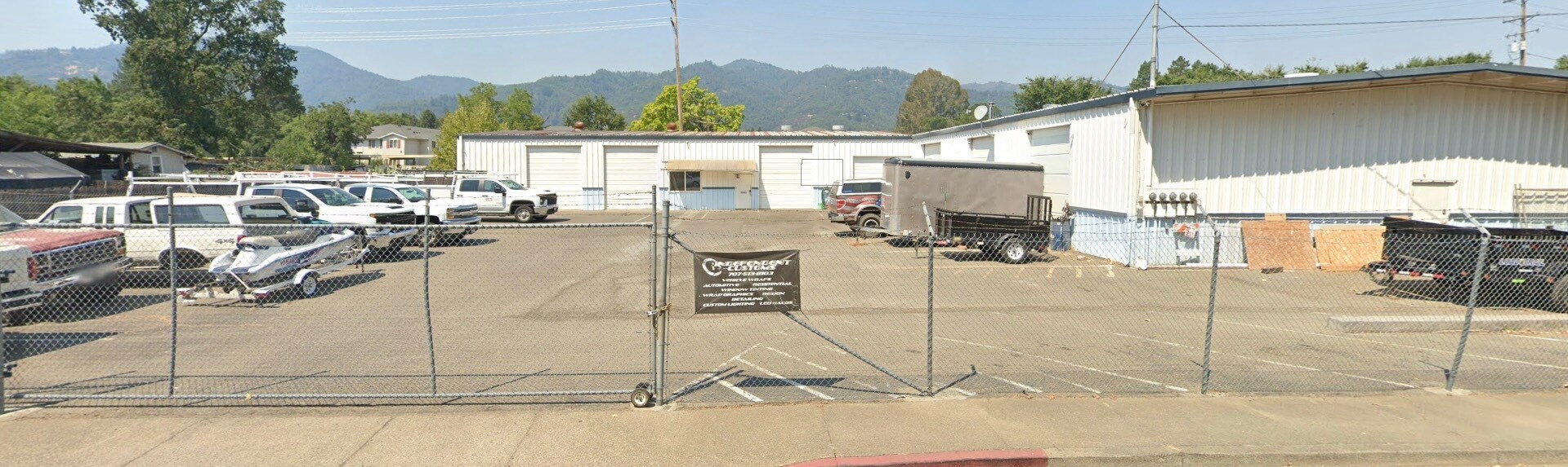 756 Waugh Ln, Ukiah, CA for Rent