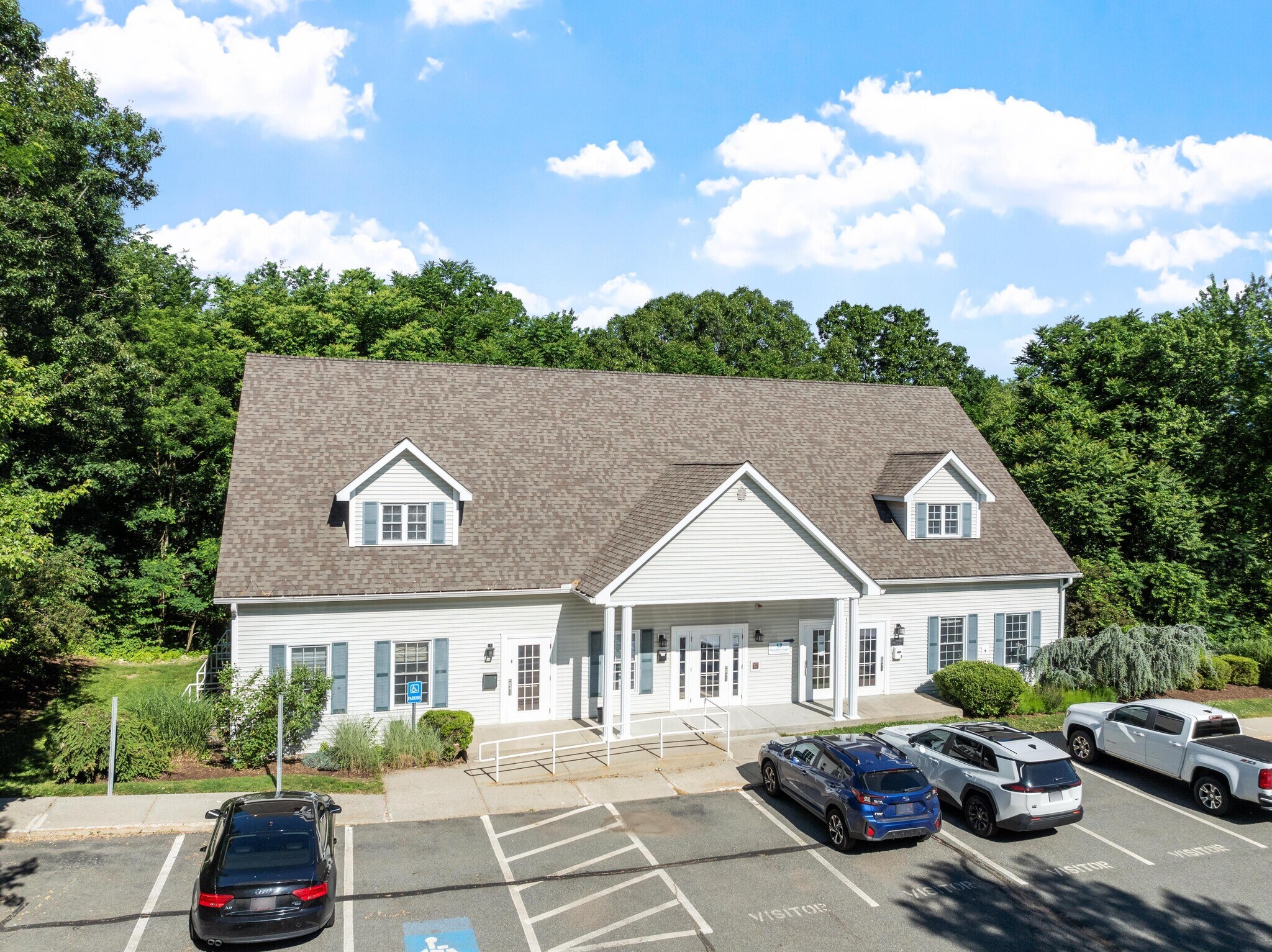 206 Southbridge St, Auburn, MA for Rent