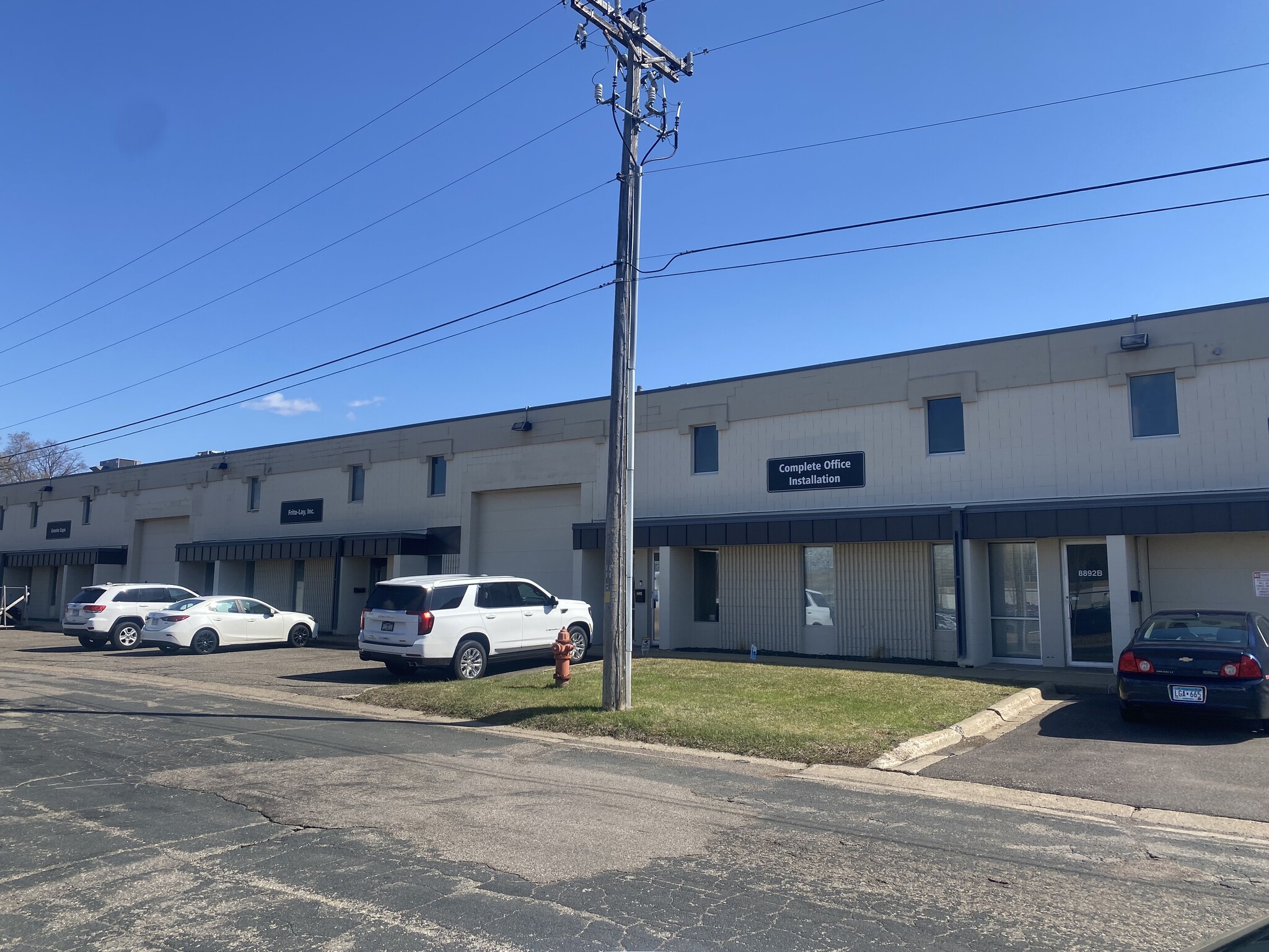 8892-8910 Wentworth Ave S, Bloomington, MN for Rent