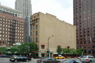 Chicago, IL Storefront Retail/Residential - 501 S Wells St