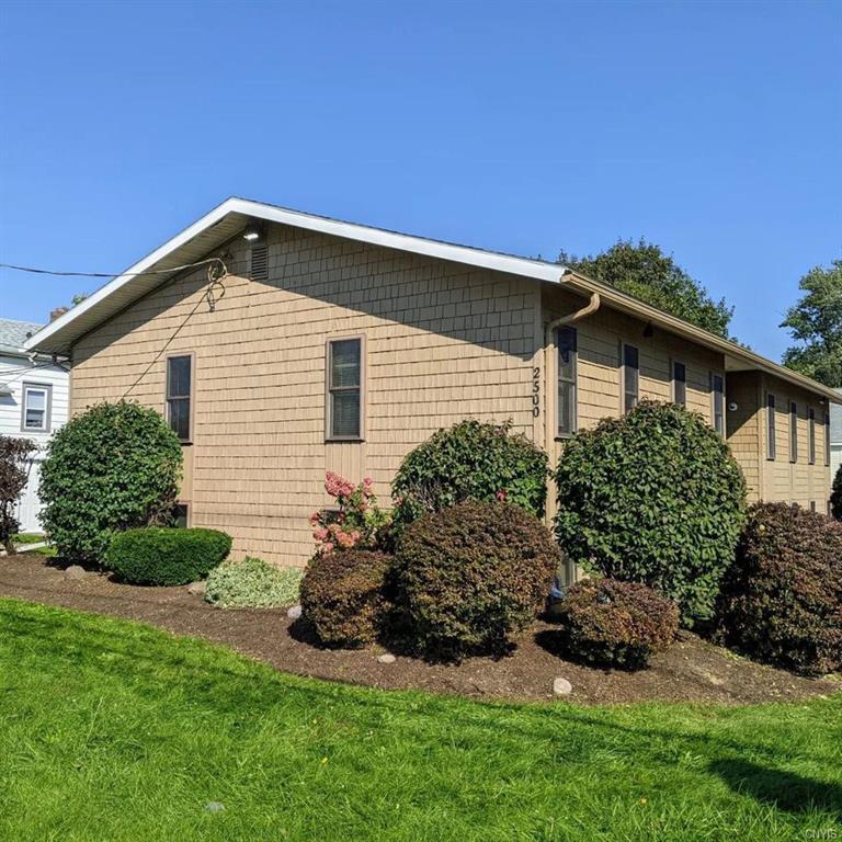 2500 Brewerton Rd, Mattydale, NY for Rent