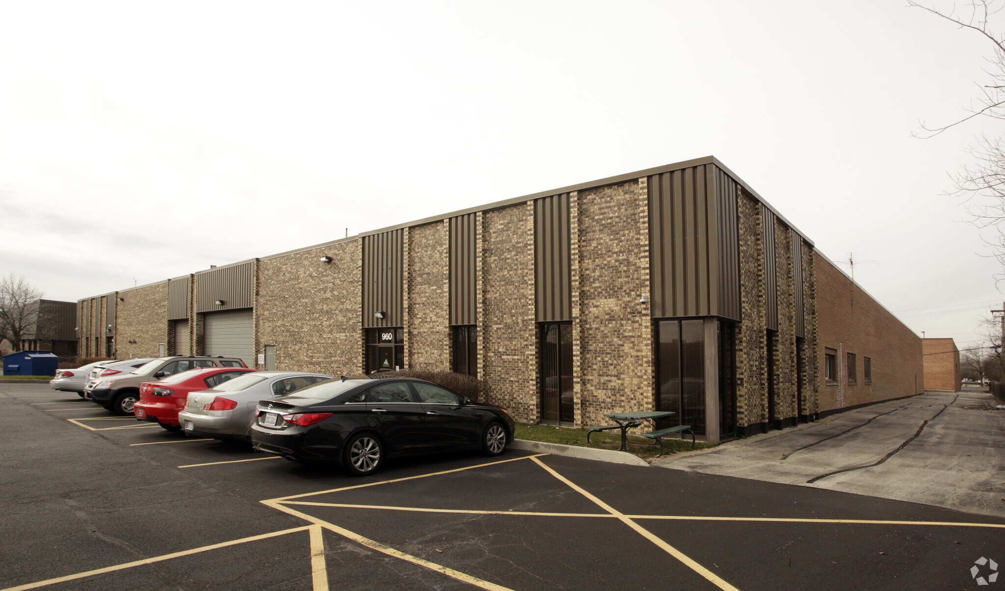 950-960 Lively Blvd, Wood Dale, IL for Rent