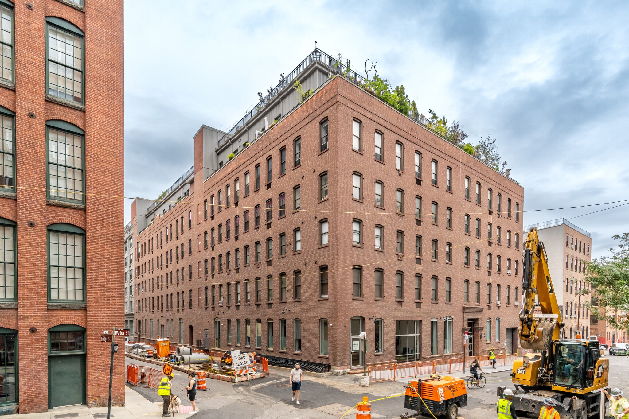 215 Water St, Brooklyn, NY for Rent