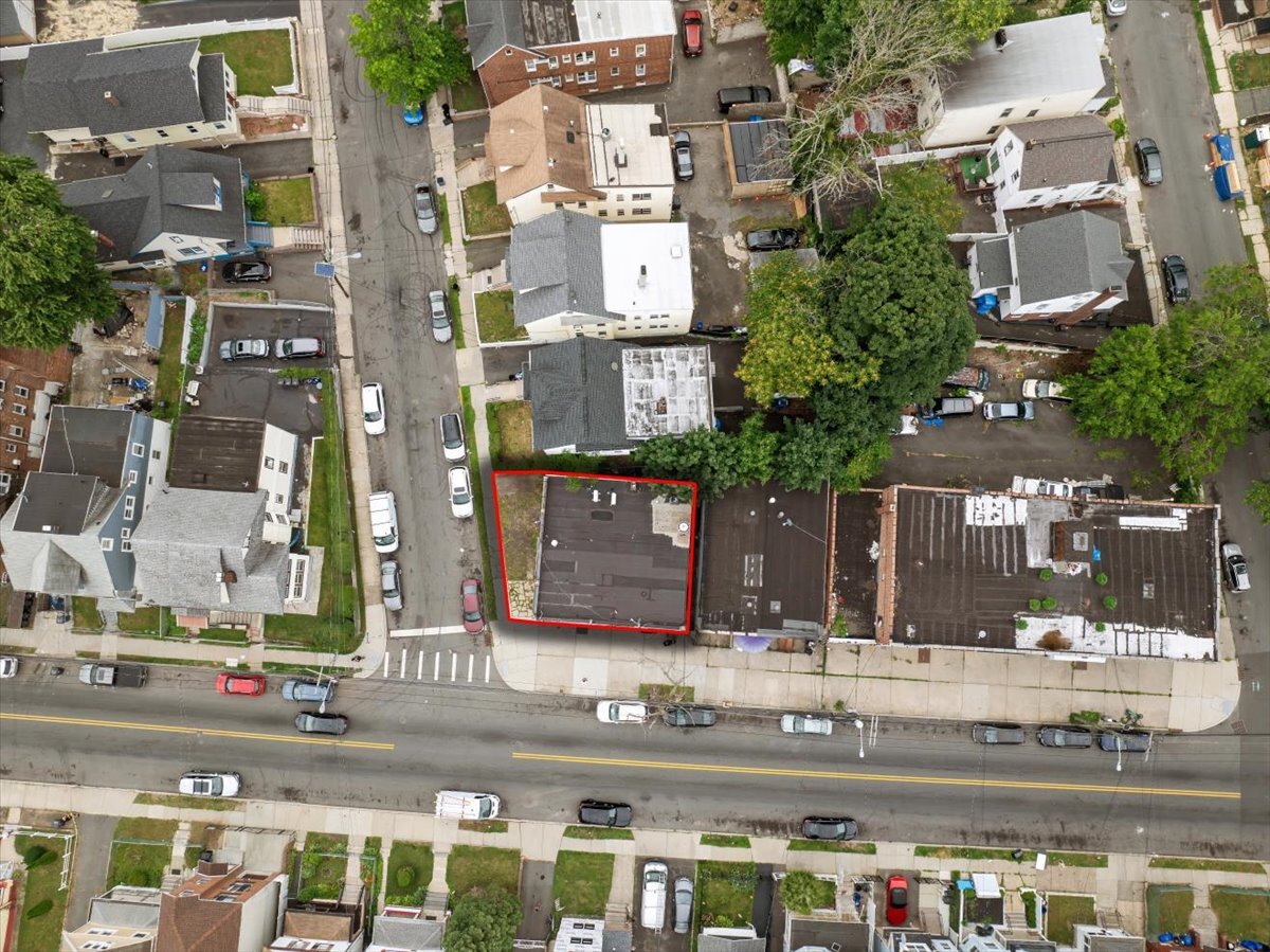 347 Sanford Ave, Newark, NJ for Sale
