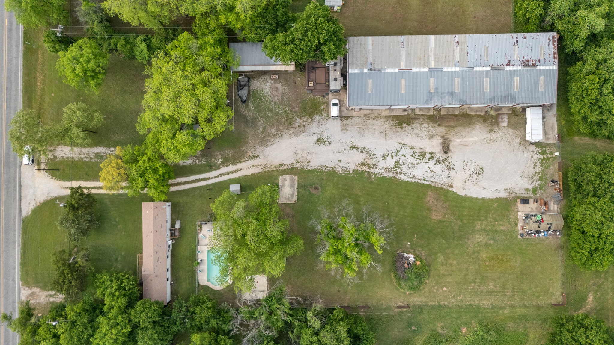 7 Hills Rd, Newark, TX for Sale