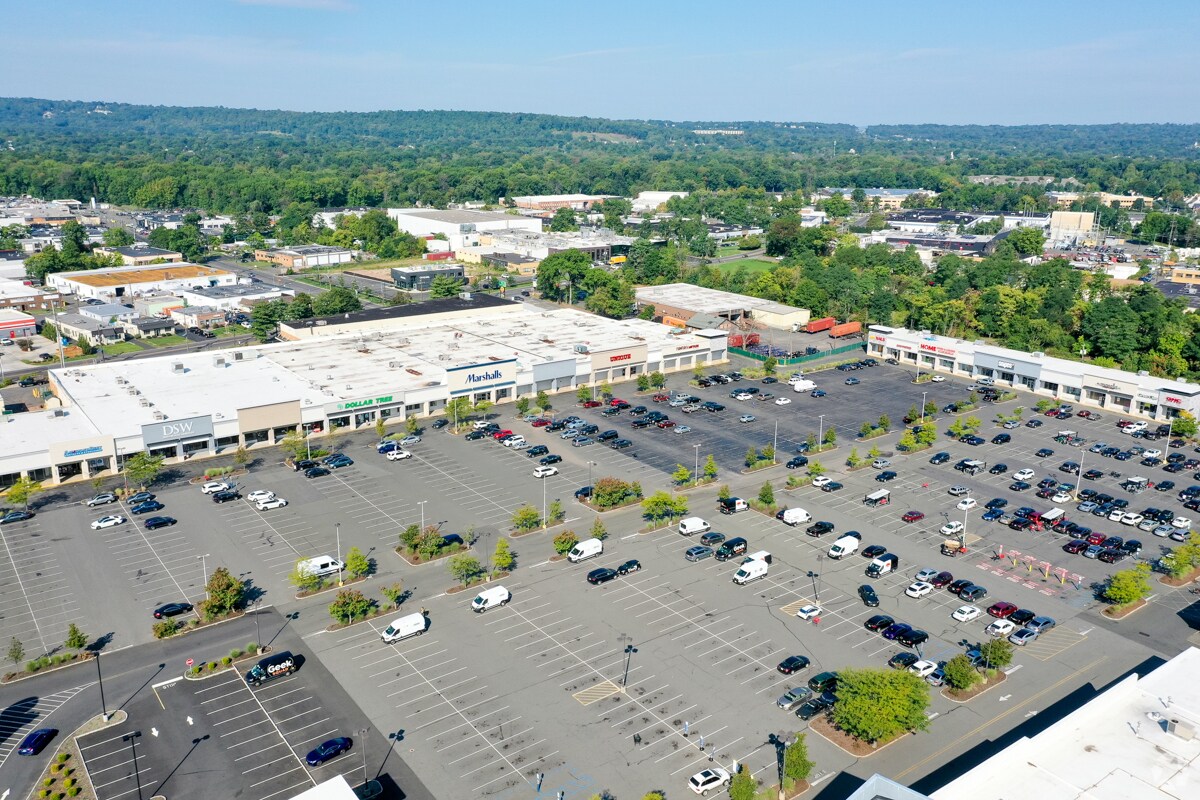 2401 US Highway 22 W, Union Township, NJ for Rent