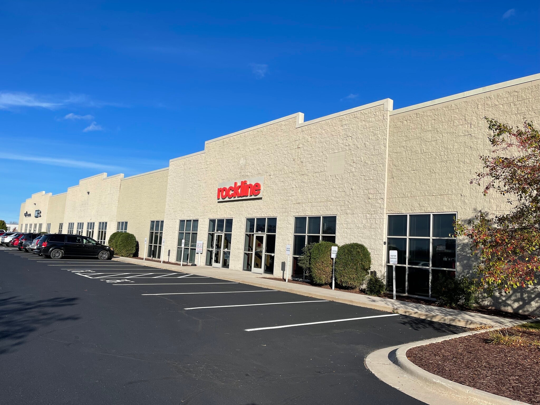 4505-4515 S Taylor Dr, Sheboygan, WI for Sale