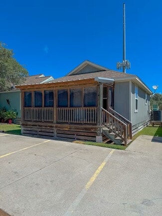 Rockport, TX Residential Income - 5481 Highway 35 N Rockport, TX Residential Income - 5481 Highway 35 N