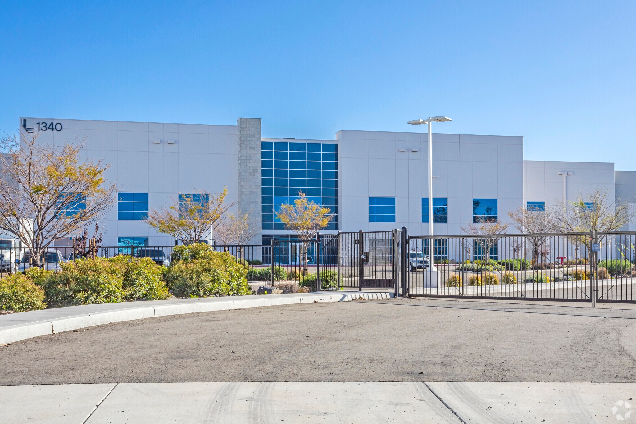 1340 Dupont Ct Manteca, CA 95336 Industrial Property for Lease on