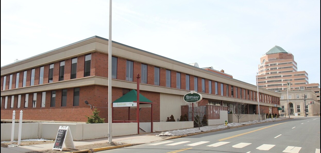 100-140 Riverview Ctr, Middletown, CT for Rent