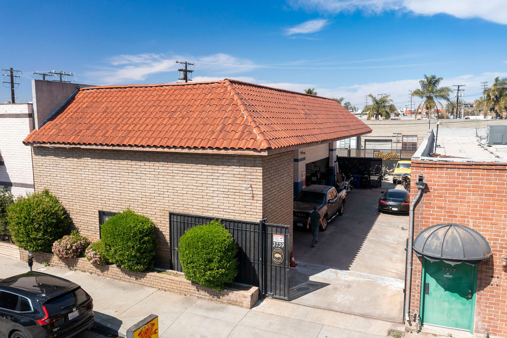 3739-3741 Robertson Blvd, Culver City, CA for Rent