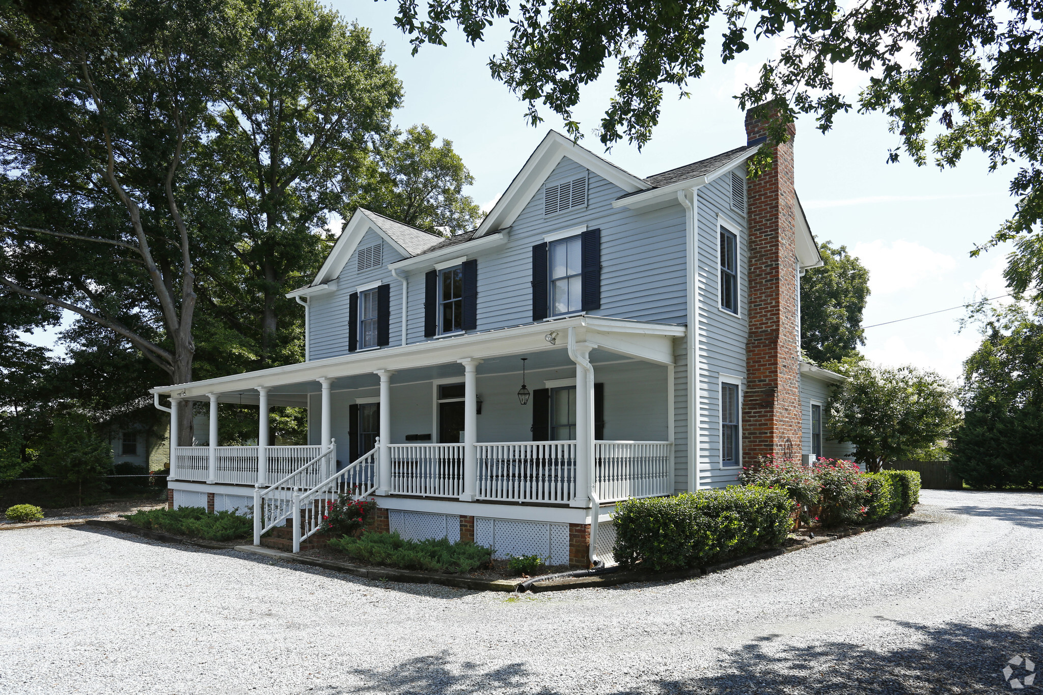 16 Oak Grove St, Mount Holly, NC for Rent