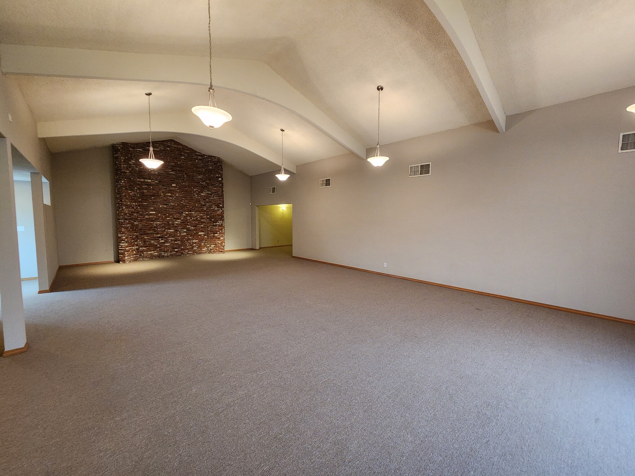 1000 Calimesa Blvd, Calimesa, CA for Rent