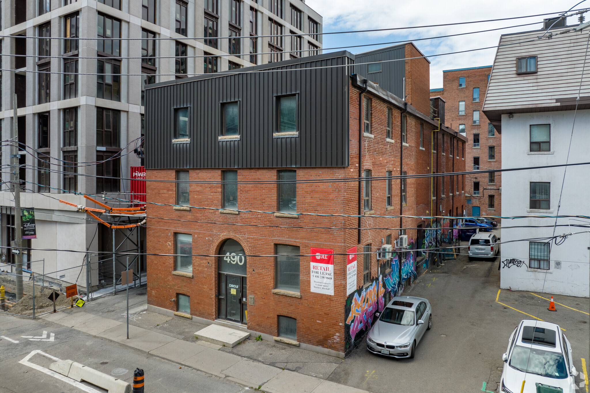 490 Adelaide St W, Toronto, ON for Rent