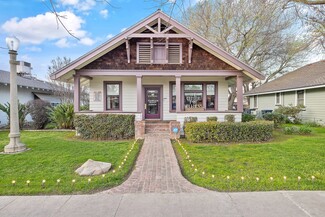 Visalia, CA Medical - 914 W Center St