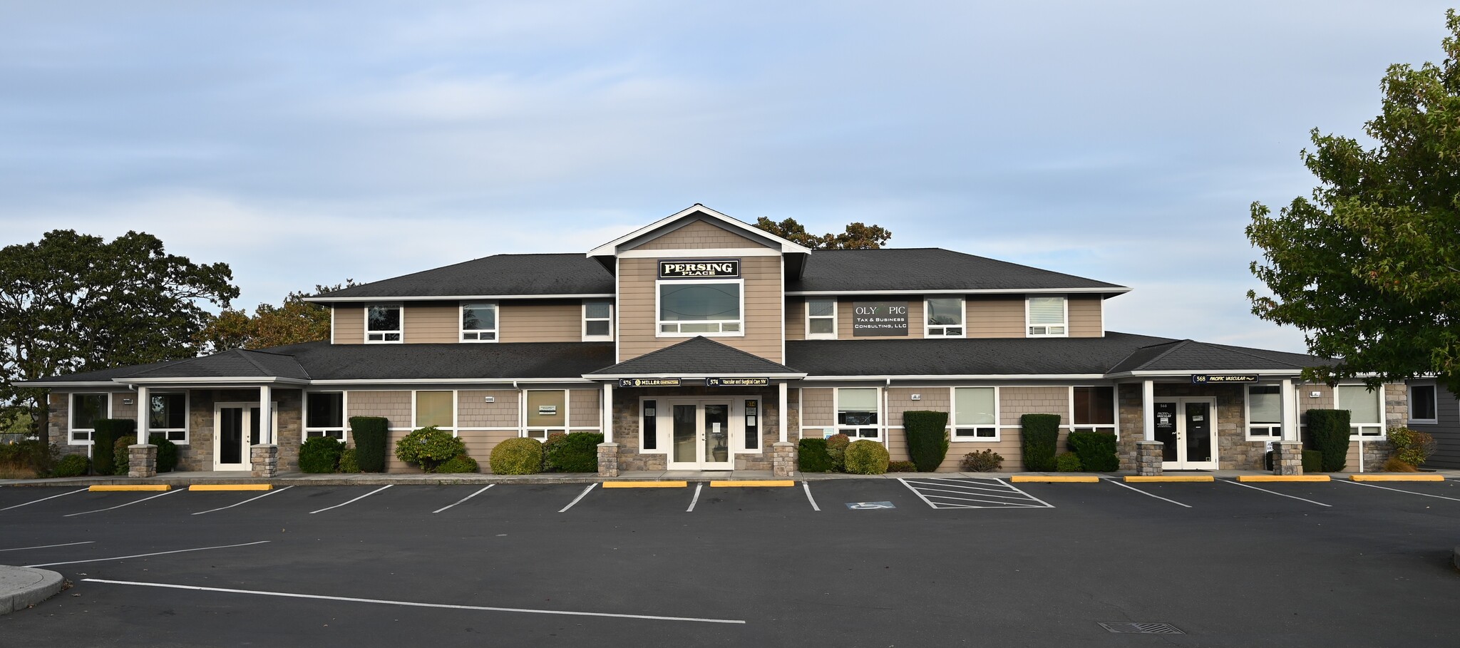568-578 N 5th Ave, Sequim, WA for Rent