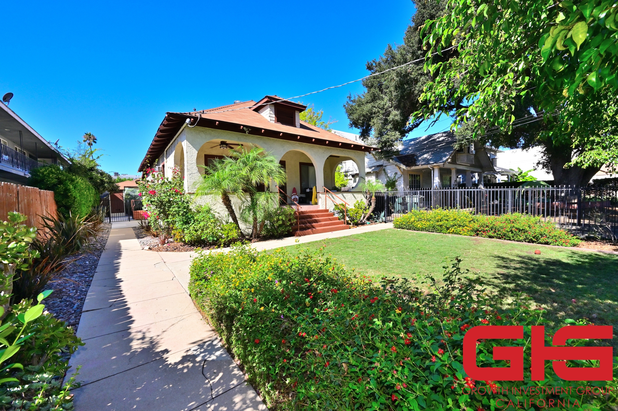 395 N Oakland Ave, Pasadena, CA for Sale